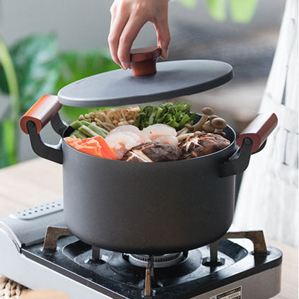 Three-Piece Gift wok flat bottom non-stick old-fashioned iron pot household soup pot steamer multi-functional breakfast frying pan wholesale