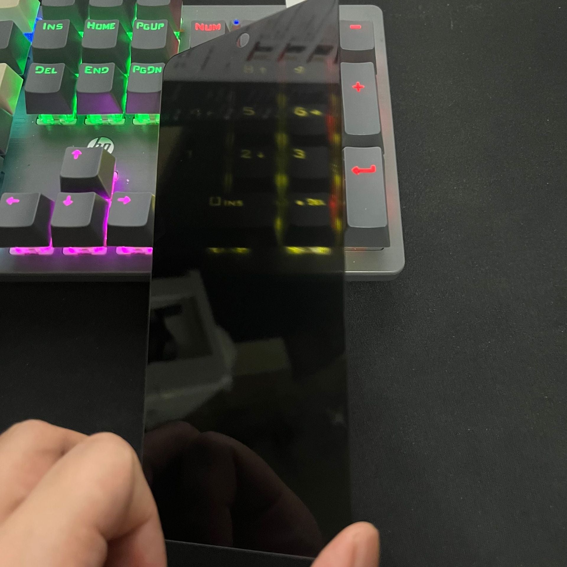 Applicable to Google Pixel8A mobile phone anti-peeping protective film full cover high aluminum anti-privacy glass protective film