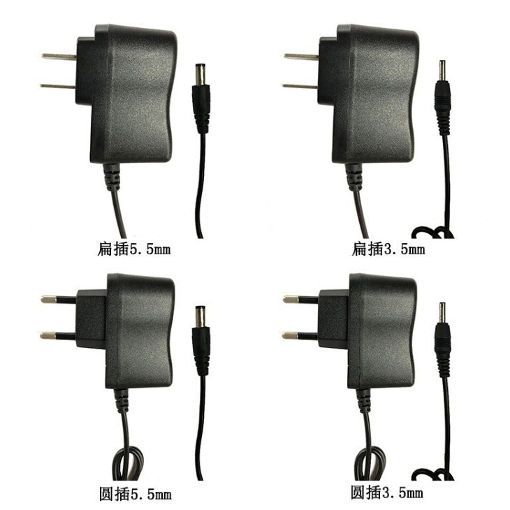 Headlamp charger DC3.5/5.5 head European gauge intelligent turn lamp 4.2V flashlight direct charging adapter wholesale