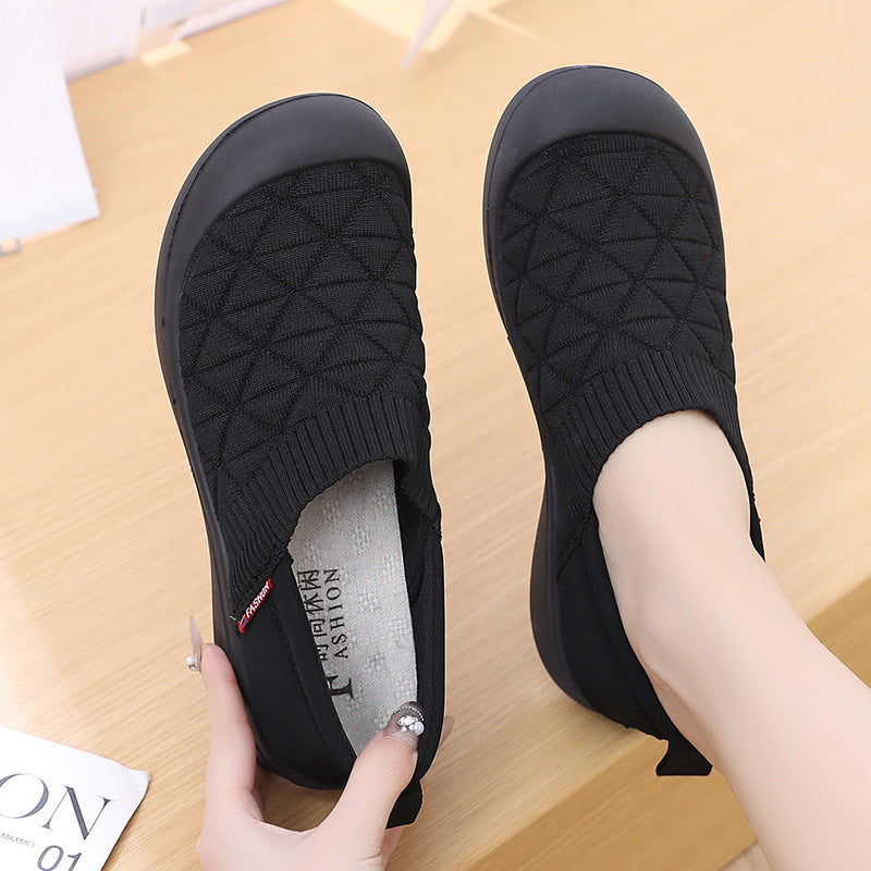 Carefully Selected Spring and Autumn Women's Cloth Shoes with Soft Soles and Soft Uppers, Slip-On Fashionable Mom Shoes, Lightweight, Comfortable, Non-Slip Work Shoes, Single Shoes