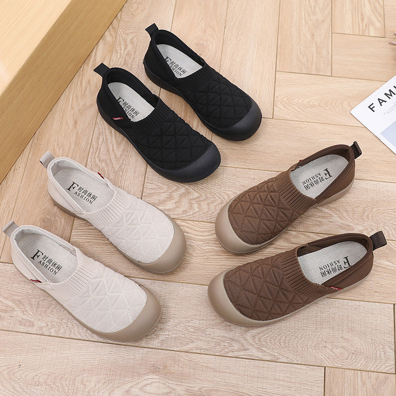 Carefully Selected Spring and Autumn Women's Cloth Shoes with Soft Soles and Soft Uppers, Slip-On Fashionable Mom Shoes, Lightweight, Comfortable, Non-Slip Work Shoes, Single Shoes