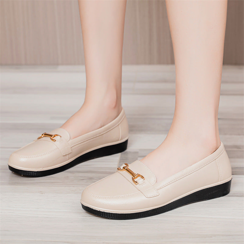 Waterproof Plastic Shoes for Women Summer 2021 New Pointed Toe Shoes British Style Loafers Black Professional Formal Work Shoes
