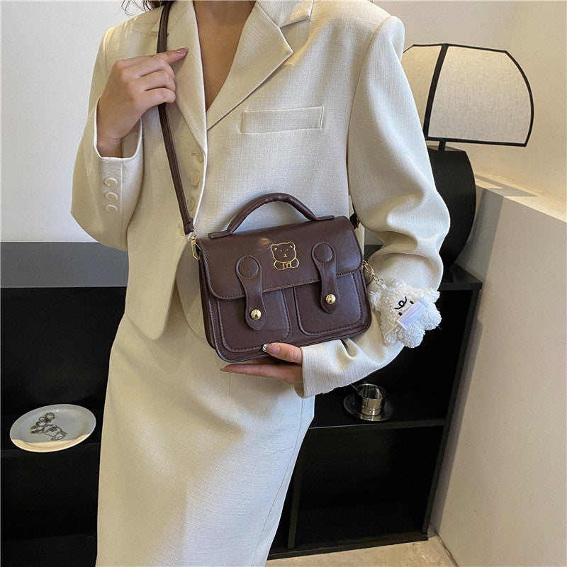 Commuting Retro Cambridge Bag for Women 2026 New Autumn and Winter Simple Versatile Handbag Messenger Bag Single Shoulder Crossbody Bag for Women