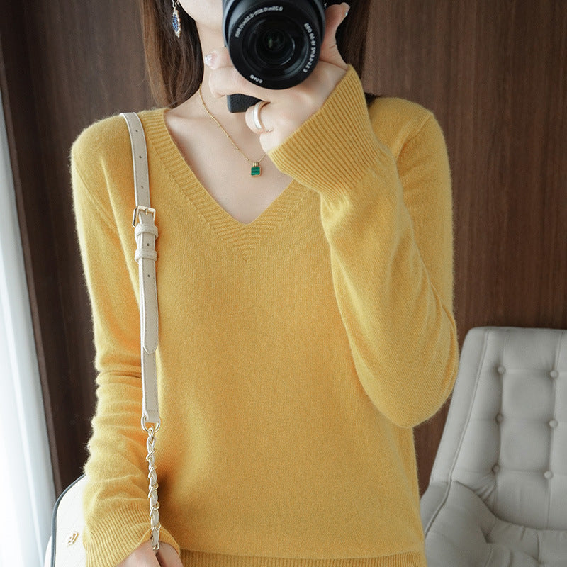 2025 Spring New Pure Color V Neck Knitted Bottoming Shirt Pullover Slimming Look Sweater Thin Style Western Style Inner Wear