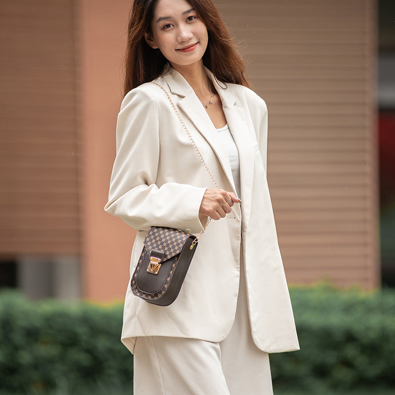 Retro Style Geometric Printed Mobile Phone Bag Trendy 2023 Fashion Women's Shoulder Crossbody Bag Distinctive Chain Bag One Piece Hair