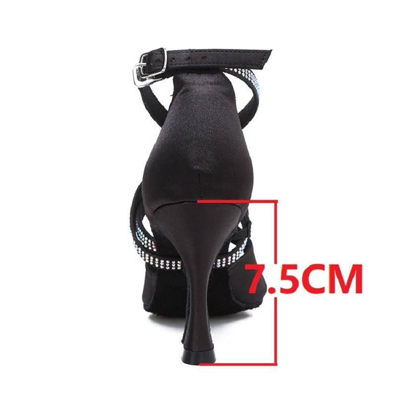 Hot Drilling Latin Dance Shoes Soft Bottom