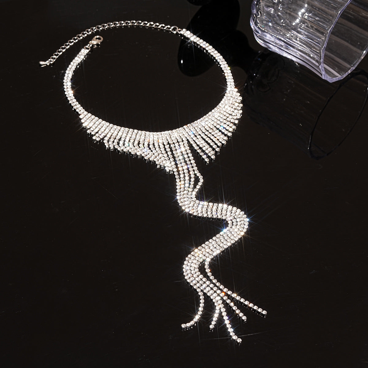 Diamond Flower Tassel Necklace Light Luxury High-grade Sweater Chain