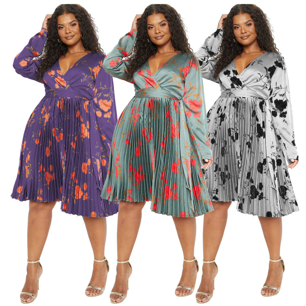 Deep V-neck Pleated Temperament Dress Women