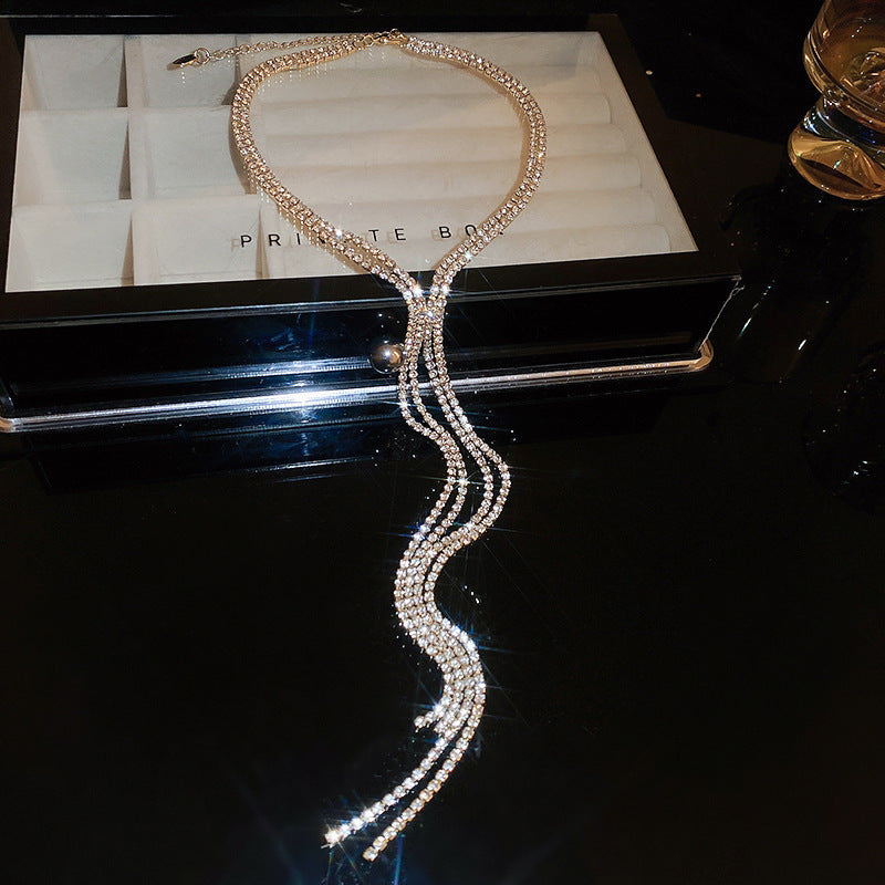 Diamond Flower Tassel Necklace Light Luxury High-grade Sweater Chain