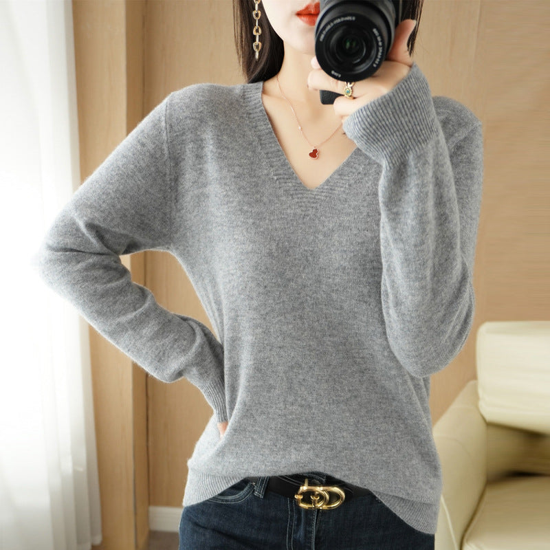 2025 Spring New Pure Color V Neck Knitted Bottoming Shirt Pullover Slimming Look Sweater Thin Style Western Style Inner Wear