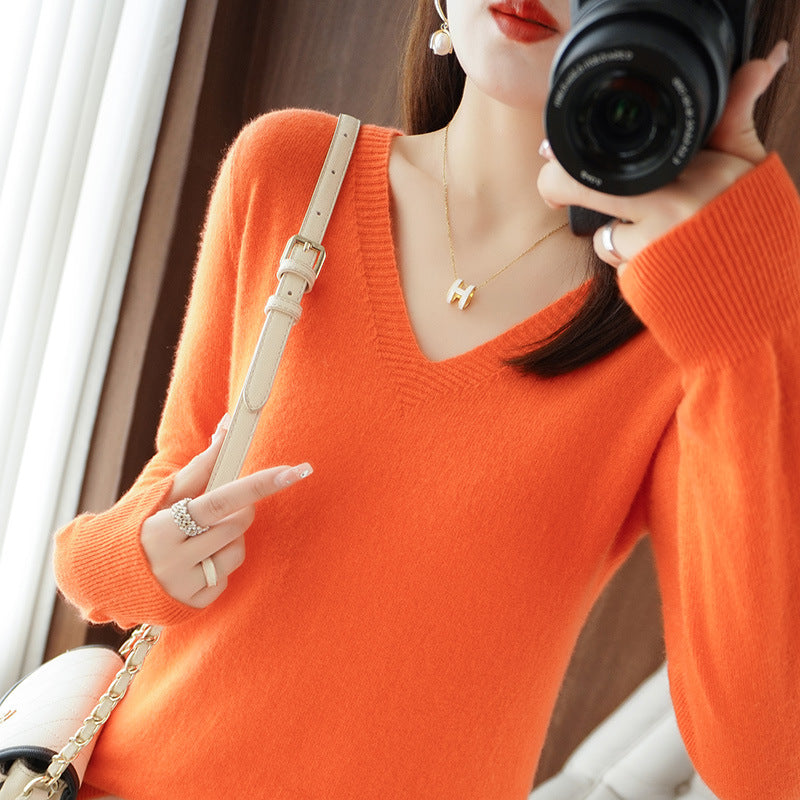 2025 Spring New Pure Color V Neck Knitted Bottoming Shirt Pullover Slimming Look Sweater Thin Style Western Style Inner Wear