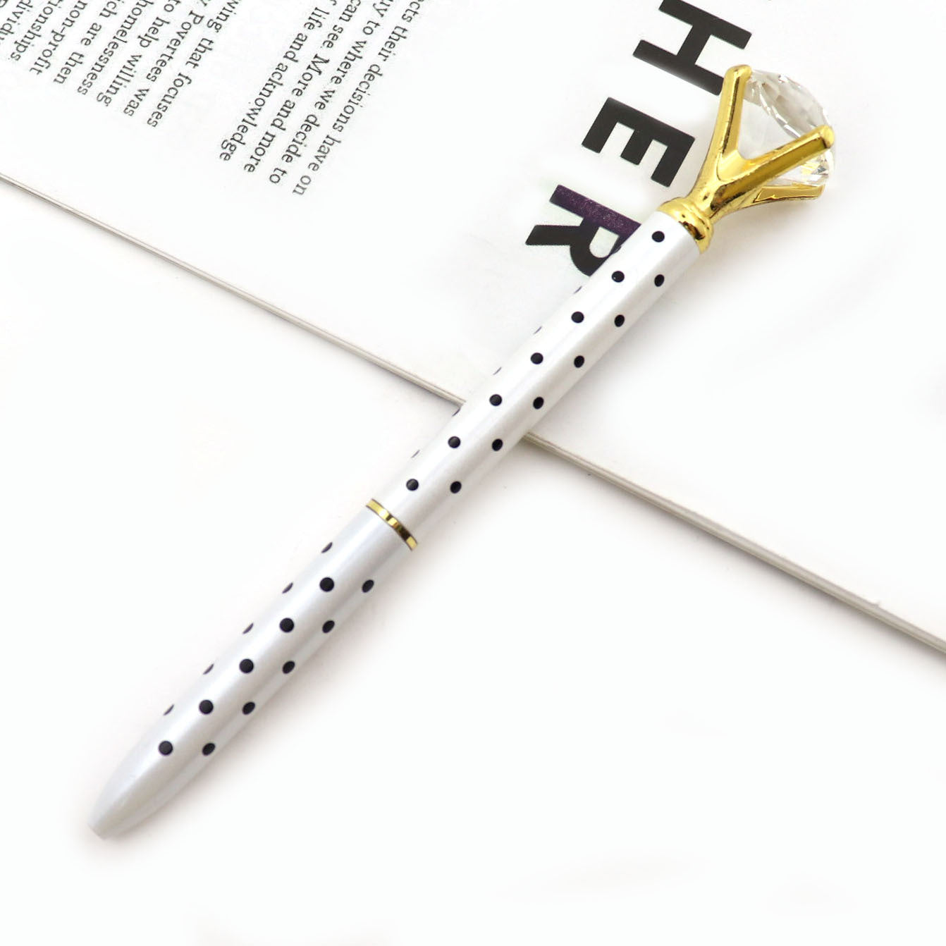 Student Creative Crystal Diamond ballpoint pen advertising pen carved LOGO cross-border large diamond pen metal ballpoint pen