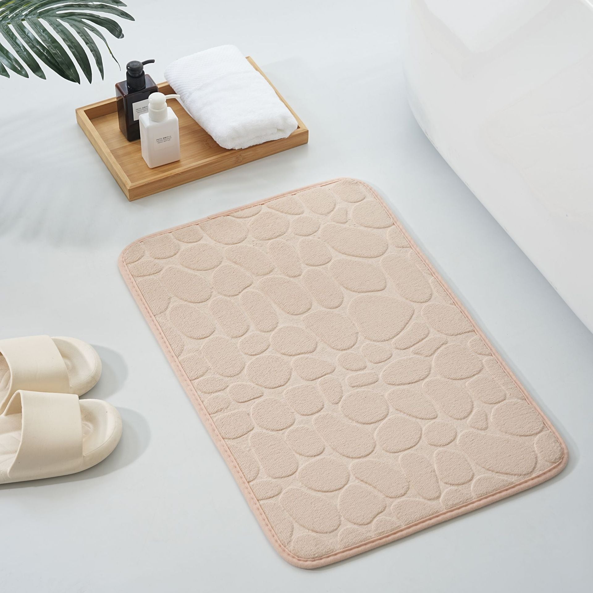 Straight Hair Coral Fleece Mat Pebbles Absorbent Door Mat Hot Selling Bathroom Embossed Foot Mat in stock