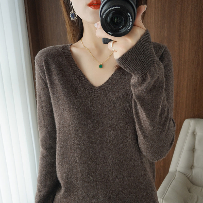 2025 Spring New Pure Color V Neck Knitted Bottoming Shirt Pullover Slimming Look Sweater Thin Style Western Style Inner Wear