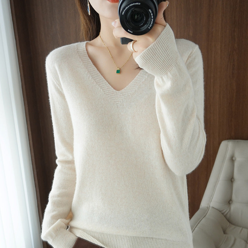 2025 Spring New Pure Color V Neck Knitted Bottoming Shirt Pullover Slimming Look Sweater Thin Style Western Style Inner Wear