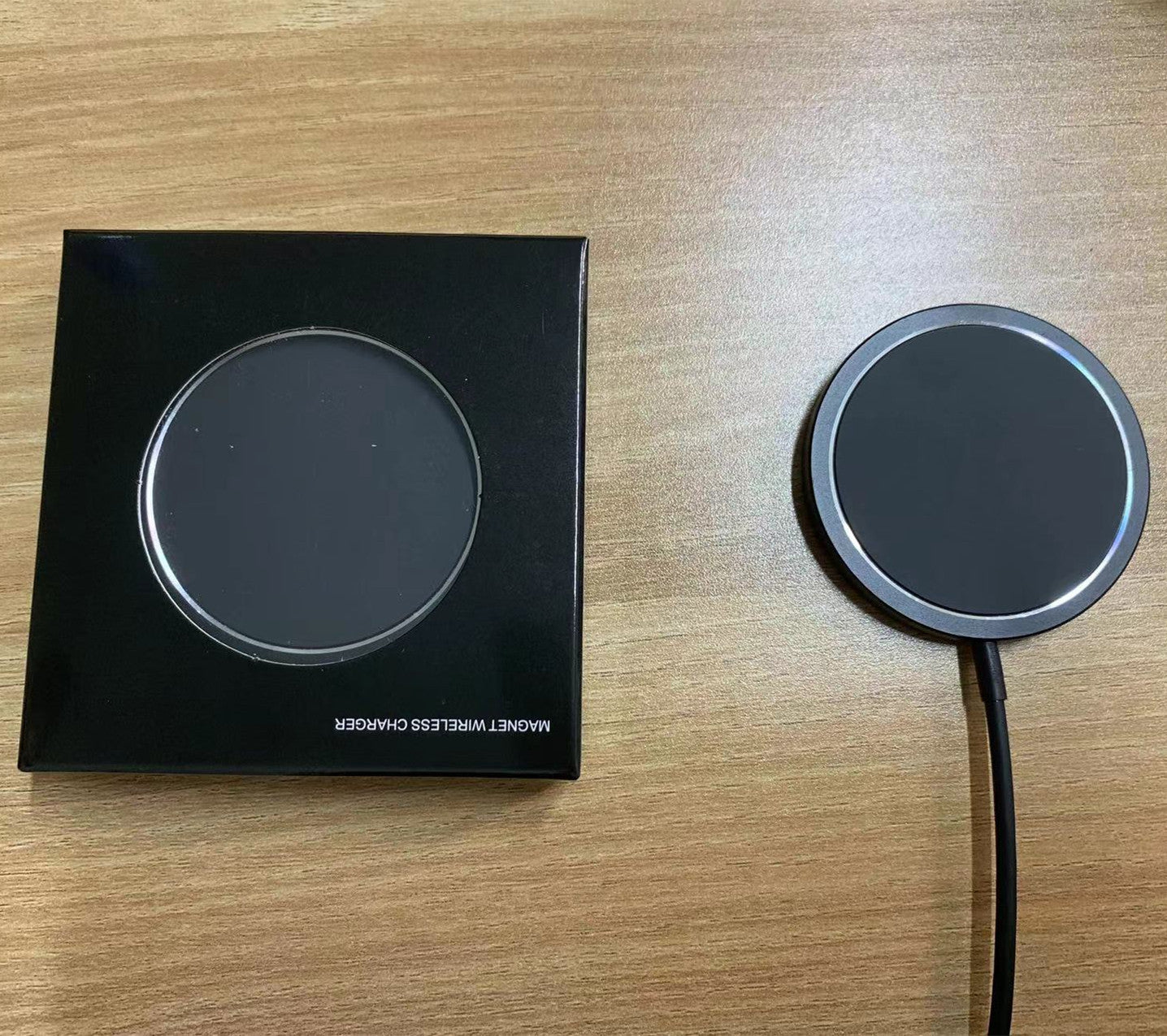 Three-In-One Wireless Charger Magsafe15W Mobile Phone Fast Charging Magnetic Wireless Charging Mobile Power Bank