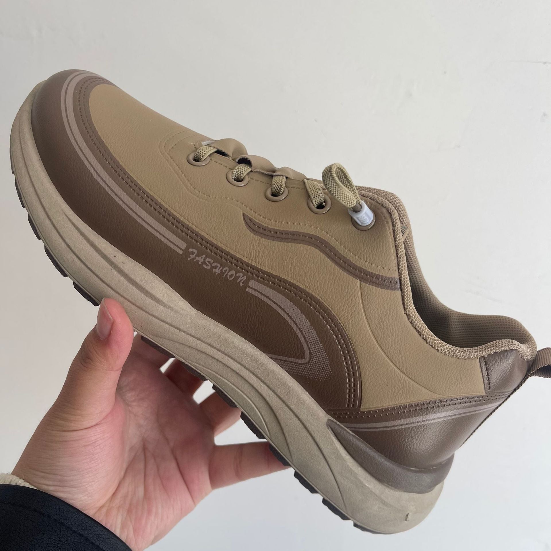 2025 Men's Shoes Spring and Autumn Casual Shoes Men's Fashionable All-match sneaker Men's Shoes Flying Woven Breathable Mesh Cloth Shoes