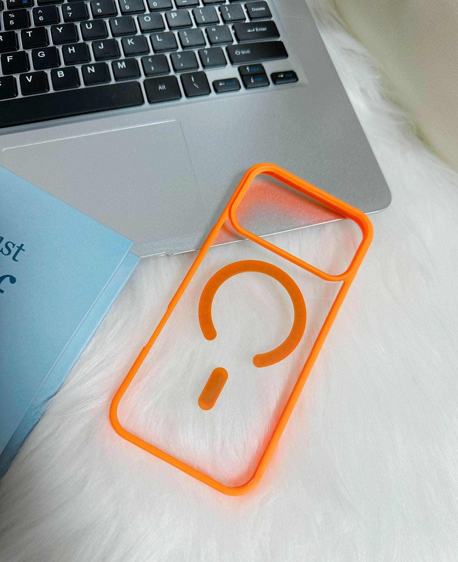 Suitable for Apple 17Pm Magnetic Phone Case, Transparent Acrylic Heat Dissipation, Anti-Drop iPhone 15 Matte Protective Case 16