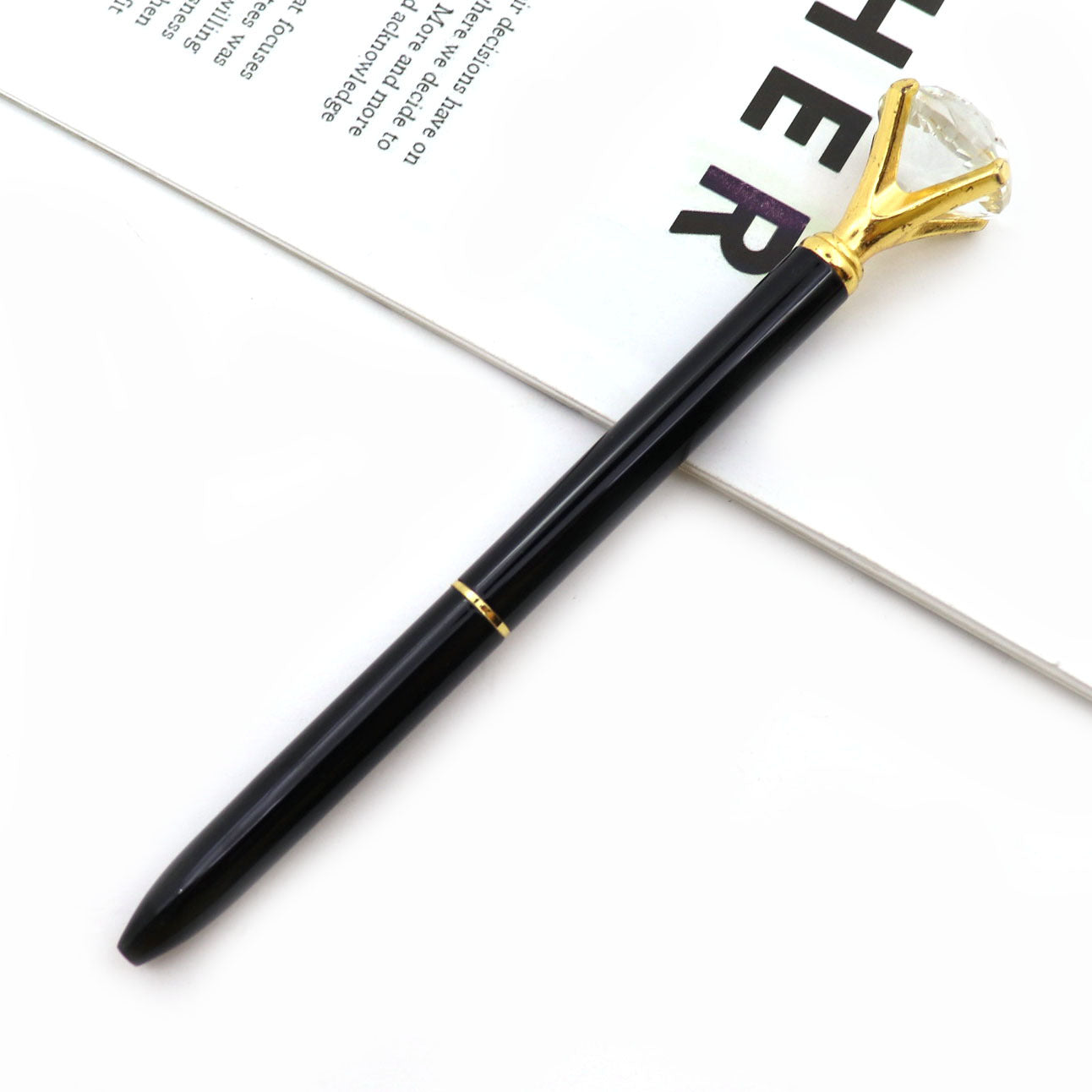 Student Creative Crystal Diamond ballpoint pen advertising pen carved LOGO cross-border large diamond pen metal ballpoint pen