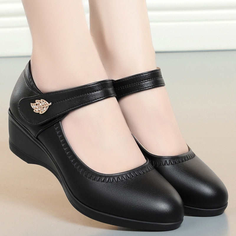 One-strap Women's Magic Stick Shoes Comfortable Wedge Soft Sole Shoes