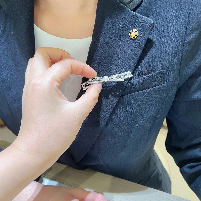 Chanel-style Bow Multi-pearl Brooch For Women